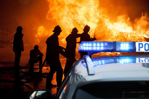 VELIKA EKSPLOZIJA U POLICIJSKOJ STANICI! Veliki broj mrtvih, više osoba se vodi kao nestalo!