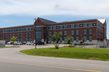 "BILA JE LJUBAZNA, SLATKA I POŠTOVANA" Javnost oplakuje smrt maturantkinje, koja je ubijena samo dan nakon završetka srednje škole (VIDEO)