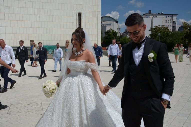 Tamara Milutinović i Darko Jevtić venčanje