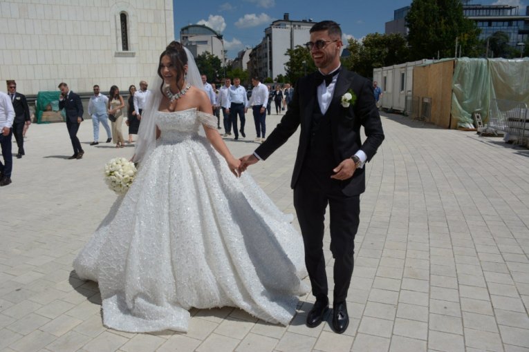 Tamara Milutinović i Darko Jevtić venčanje