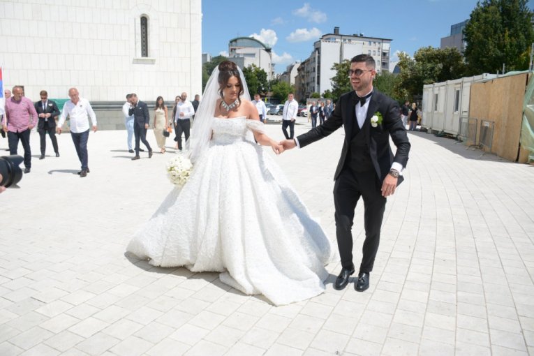 Tamara Milutinović i Darko Jevtić venčanje