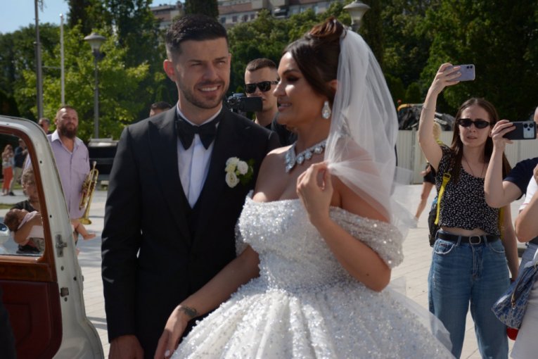 Tamara Milutinović i Darko Jevtić venčanje
