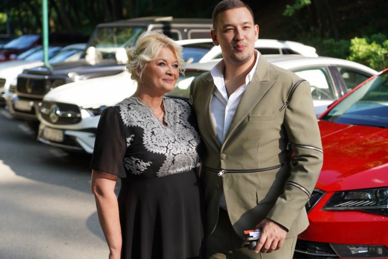 Uroš Živković sa majkom