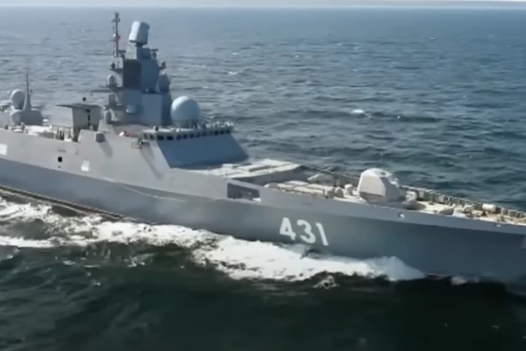 PRITISAK NA KUBU SVE VEĆI! Trampovi RATNI BRODOVI ušli u Karipsko more - da li svetu sledi NOVI HAOS? (VIDEO)