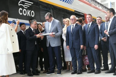 "POTPUNO SAM POSVEĆEN 2027. GODINI" Oglasio se predsednik Srbije: Ekonomija je ono što će našu zemlju osnažiti (VIDEO)