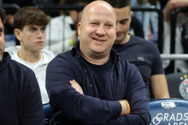 TITULE NEMA, ALI PRIZNANJE JE TU: Omiljeni među navijačima Partizana trener meseca