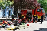 Povodom međunarodnog dana vatrogasaca kompanija NIS organizovala izložbu i druženje dece sa vatrogasnom jedinicom