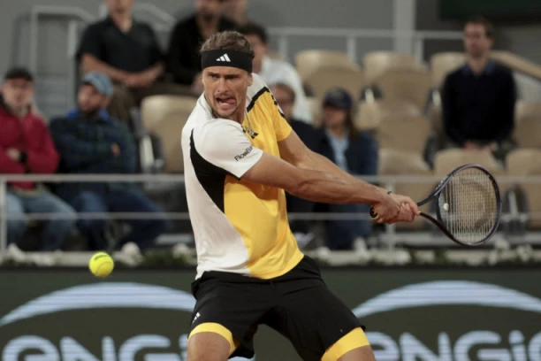 ZVEREV IPAK USPEO: Bilo je gusto, ali je otišao u četvrtfonale