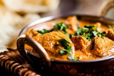 MIRISNA I SOČNA: Indijska piletina sa pirinčem, gotova za tren oka!