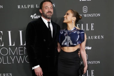 RAZVOD JE NEIZBEŽAN? Dženifer Lopez i Ben Aflek posle samo godinu dana prodaju vilu od 60 miliona dolara!