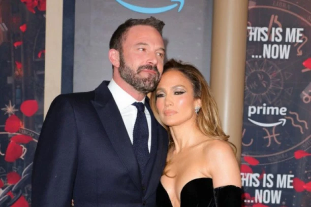 BEN AFLEK SLAVI ROĐENDAN! Glumac proveo SATE s Dženifer Lopez u svojoj luksuznoj vili uoči velikog dana!