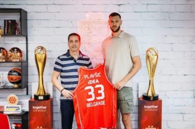 OGLASIO SE NOVI CENTAR ZVEZDE: Evo ODAKLE je potekla LJUBAV ka crveno-belima!