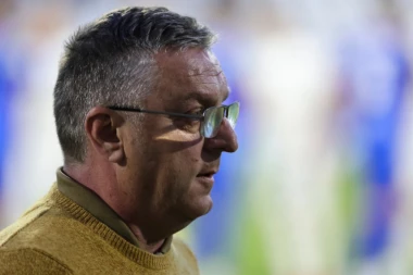 RASTALI SE ŽELEZNIČAR I SIVIĆ: Bivši trener Voždovca na klupi Pančevaca!