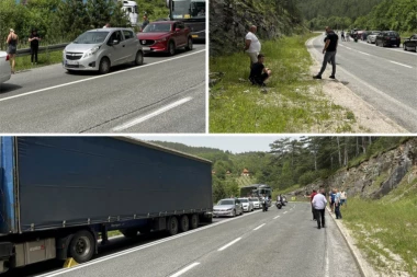 PRVE FOTOGRAFIJE SA MESTA NESREĆE KOD ZLATIBORA: Poginuo motociklista, saobraćaj u prekidu