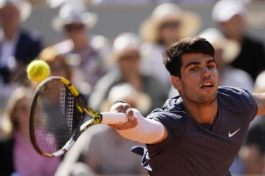 CRNE SLUTNJE SU SE OBISTINILE! Evo šta je "Karlitos" sve ZARADIO u Parizu i koliko bodova BEŽI Đokoviću!