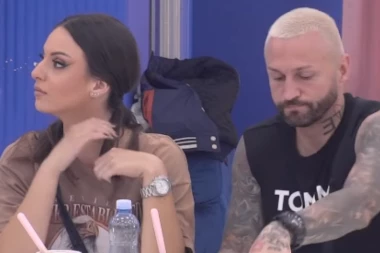 SKINULI SE MIONA I ŠA! Ovaj prizor niko nije očekivao! (FOTO)