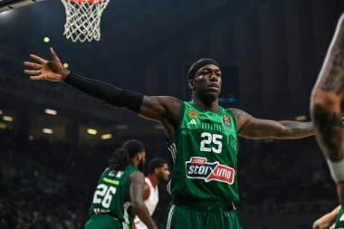 DVOCIFRENI PETRUŠEV NEDOVOLJAN ZA TITULU! Panatinaikos pred SENZACIONALNIM preokretom!