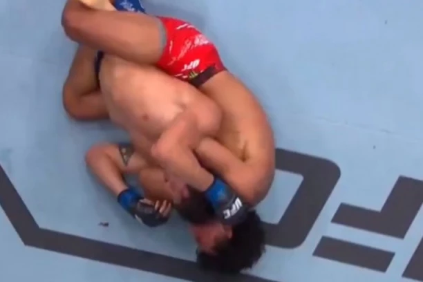 POKUŠAO JE DA GLUMI MANGUPA: Opsovao rivala, pa dobio šta je zaslužio - Mladi Meksikanac ponizio Amerikanca! (VIDEO)