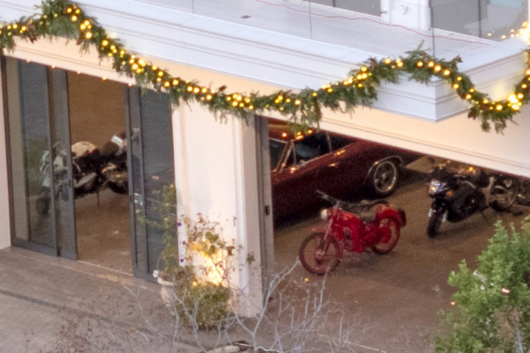 Ukrašen dom poznatog para