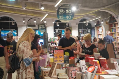 ZAVRŠENA JOŠ JEDNA NOĆ KNJIGE: Ovo su ubedljivo najtraženiji NASLOVI