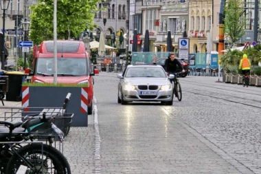 SKANDAL: Albanci MUČKI provocirali Srbe u Nemačkoj!