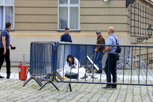 PREMINUO MUŠKARAC KOJI SE ZAPALIO U ZAGREBU: Zadobio opekotine četvrtog stepena