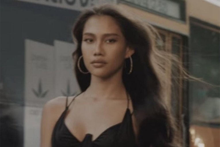 Bane Bojanić snimio spot sa transvetitom