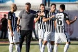 (NE)OČEKIVANO: Klupa trofejnog kluba je upražnjena! Priliku dobija nekadašnji fudbaler Partizana?