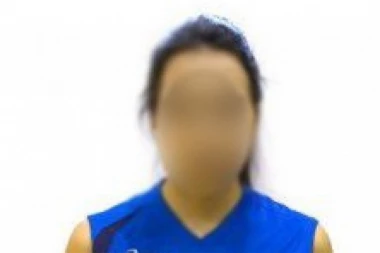 "SVE JE IZMISLILA, VEROVATNO IMA IDEJU DA JOJ NEKO NEŠTO PLATI": Šokantna odbrana oca žene koja je brutalno pretukla nastavnicu!