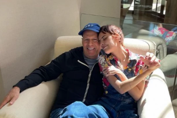 IZ DOMA BRUSA VILISA STIŽU SREĆNE VESTI! Posle suočavanja s bolešću čuveni glumac konačno ima razloga za SLAVLJE!