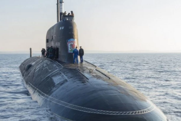 POVRATAK HLADNOG RATA: Ruska podmornica stigla na Kubu, Amerikanci MOMENTALNO UZVRATILI ovim potezom