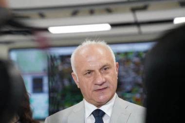 GRAĐANI SRBIJE NEMAJU RAZLOGA ZA BRIGU! Živković: EPS ima dovoljno struje!