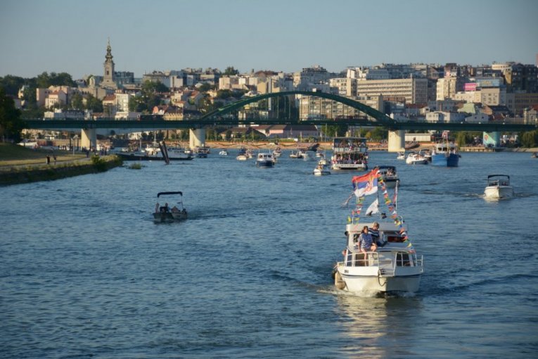 Beograd na vodi