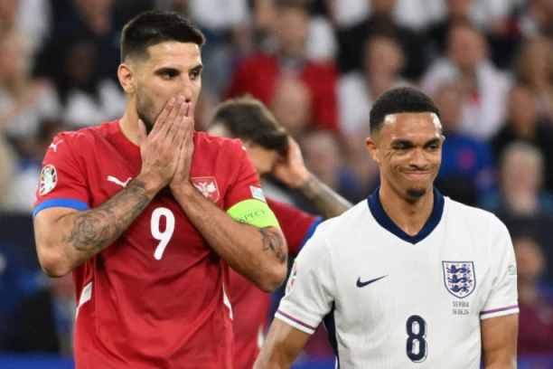 ENGLEZI STREPELI OD SRBIJE DO SAMOG KRAJA: Ovako su mediji na "ostrvu" ispratili TESNU pobedu protiv "orlova"