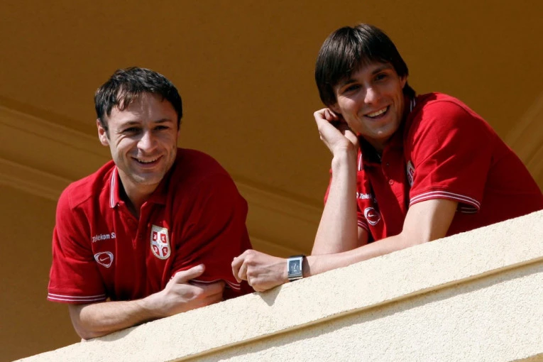 ZA NEZABORAV: Nekadašnji reprezentativac sa svojom ekipom uveličao proslavu velikog jubileja! (FOTO GALERIJA)