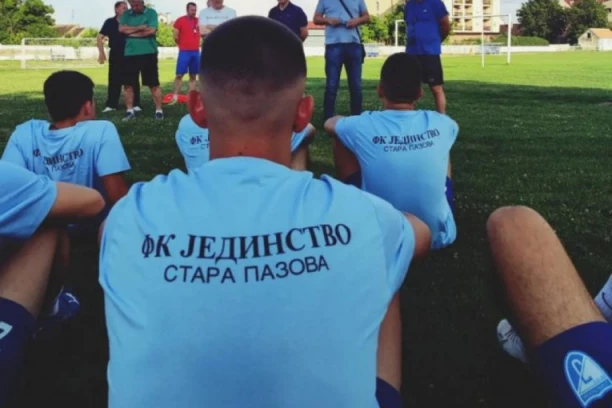 TURBULENTNA SEZONA UZIMA SVOJ DANAK: Predsednik kluba ponudio ostavku koja je prihvaćena! Dobro poznato lice seda u užarenu fotelju!