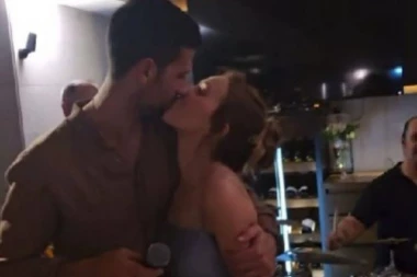 OVO JE MNOGIMA PROMAKLO! Novak i Jelena NISU ZNALI da je kamera UKLJUČENA! (VIDEO)