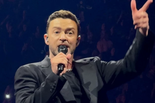 UHAPŠEN DŽASTIN TIMBERLEJK: Vozio u alkoholisanom stanju!