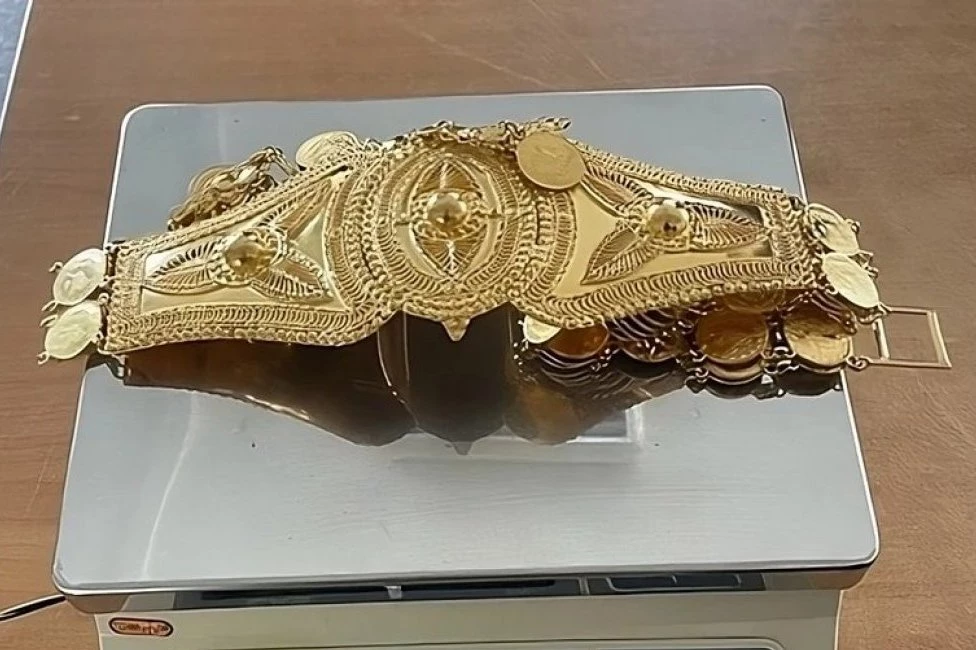 RESTAURATOR UKRAO IZ MUZEJA ZLATNU NARUKVICU NEPROCENJIVE VREDNOSTI! Ono što je uradio nakon toga će vas naterati da se zapitate IMA LI ON MOZGA?