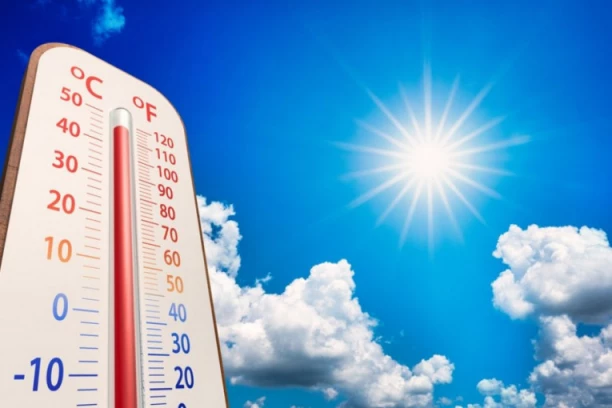 TOPLOTNI TALAS ĆE TRAJATI DUŽE NEGO ŠTO MISLIMO: Tropska klima nas očekuje i u narednim danima, UPALJENI SVI ALARMI - najnovije upozorenje RHMZ!