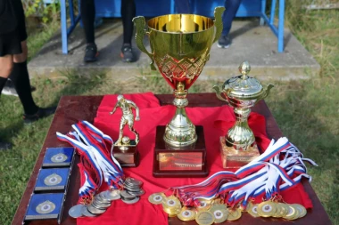 PEHAR ŠAMPIONA JE TU, ALI PLASMAN U VIŠI RANG NIJE: Odluka kluba je nekima iznenađujuća, ali je mnogima i očekivana!