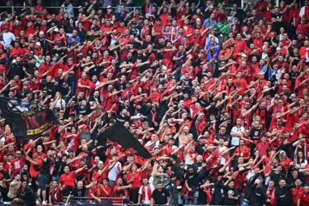 NOVI SKANDAL NA EP! Nezapamćena BRUKA Albanaca! Vređali Srbiju, pa napravili HAOS na terenu!