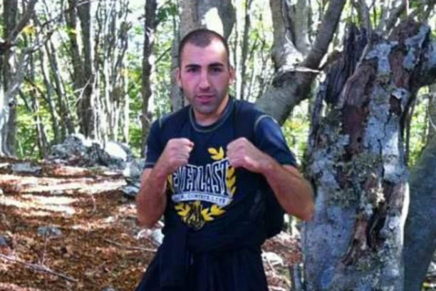 "OPROSTIĆU TI DUG AKO UBIJEŠ ROGANOVIĆA": "KAVČANIN" svom jurišniku 2017. obećao da će zaboraviti 10.000 evra, ako likvidira boksera!