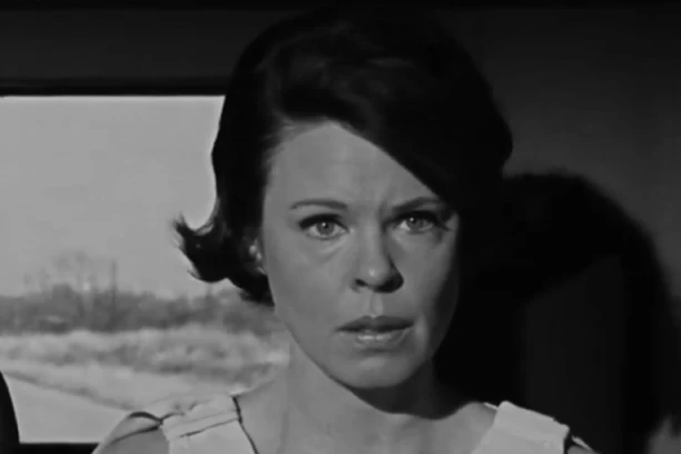 PREMINULA ZVEZDA FILMA BONI I KLAJD: Svet zavijen u crno zbog vesti o smrti čuvene glumice!