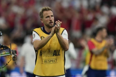 KAPITEN ENGLESKE DOBIO ŽESTOKE KRITIKE! Ovo je bio njegov ODGOVOR!