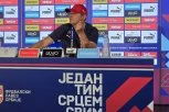STOJKOVIĆ SE DOTAKAO NAVIJAČA: ''Oni veruju u svoju zemlju i ne sme ništa da nam bude teško!''