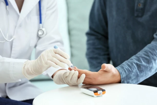 VAŠA KRV POKAZUJE DA LI ĆETE DOŽIVETI 100. GODINU: Stogodišnjaci nisu više retka pojava - evo zbog čega