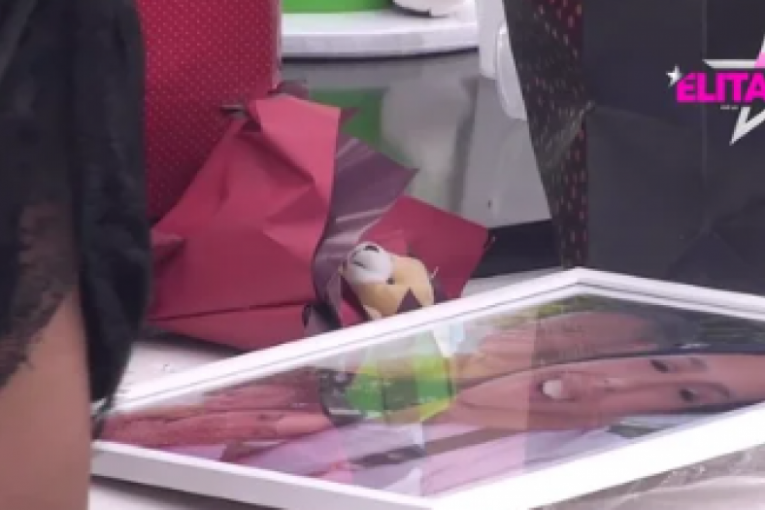 Pokloniza malog Alekseja