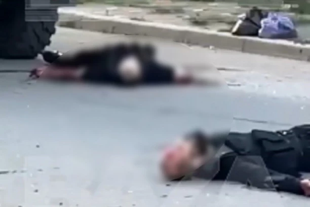 LIKVIDIRANI TERORISTI LEŽE NA ULICI! Ruske snage bezbednosti čiste ulice od ekstremista! (VIDEO)