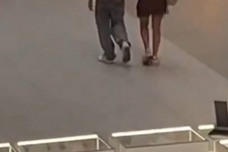 Sergej Pajić sa novom devojkom?